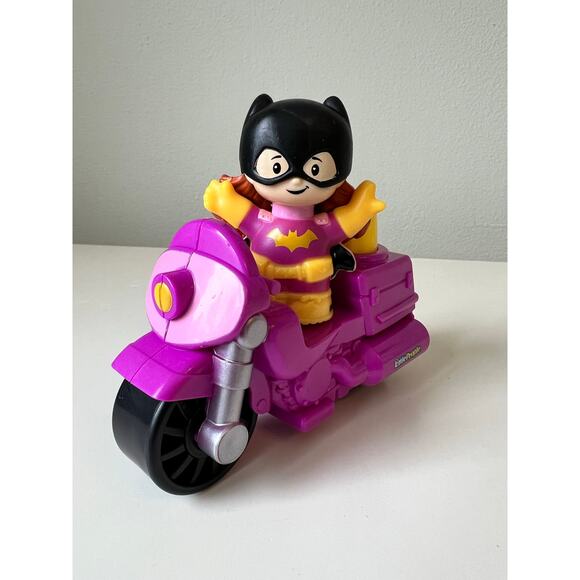 Fisher-Price DC Super Friends Batgirl and Batmobile 2020 - Picture 1 of 10